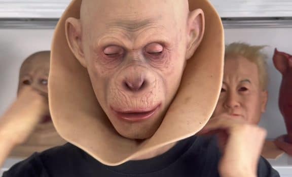 影视制作Masque en silicone production de films et de television surimage 576x1024 1